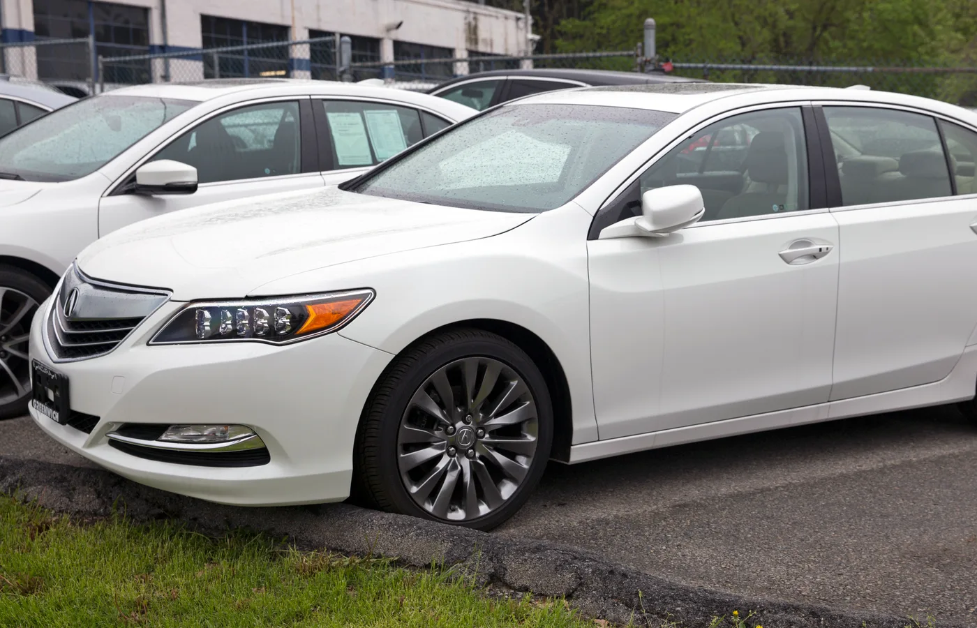 Acura RLX SPORT HYBRID, vue extérieure du modèle