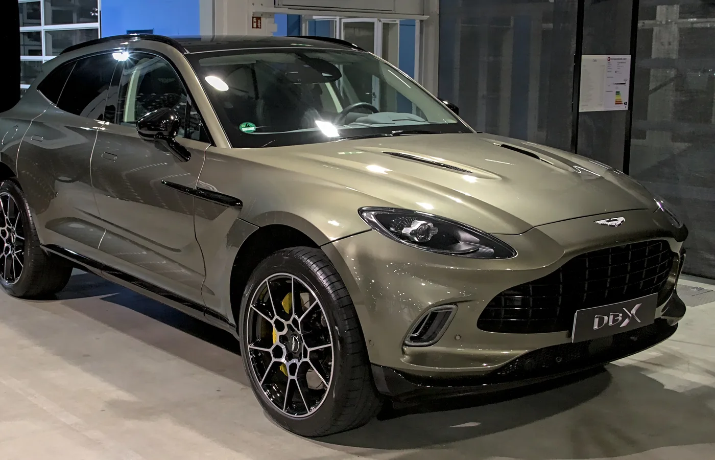 Aston Martin DBX, vue extérieure du modèle