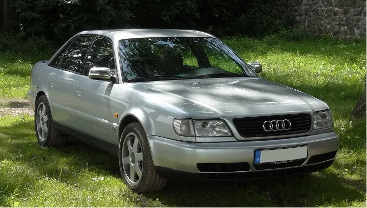 Audi AUDI S6, vue extérieure du modèle