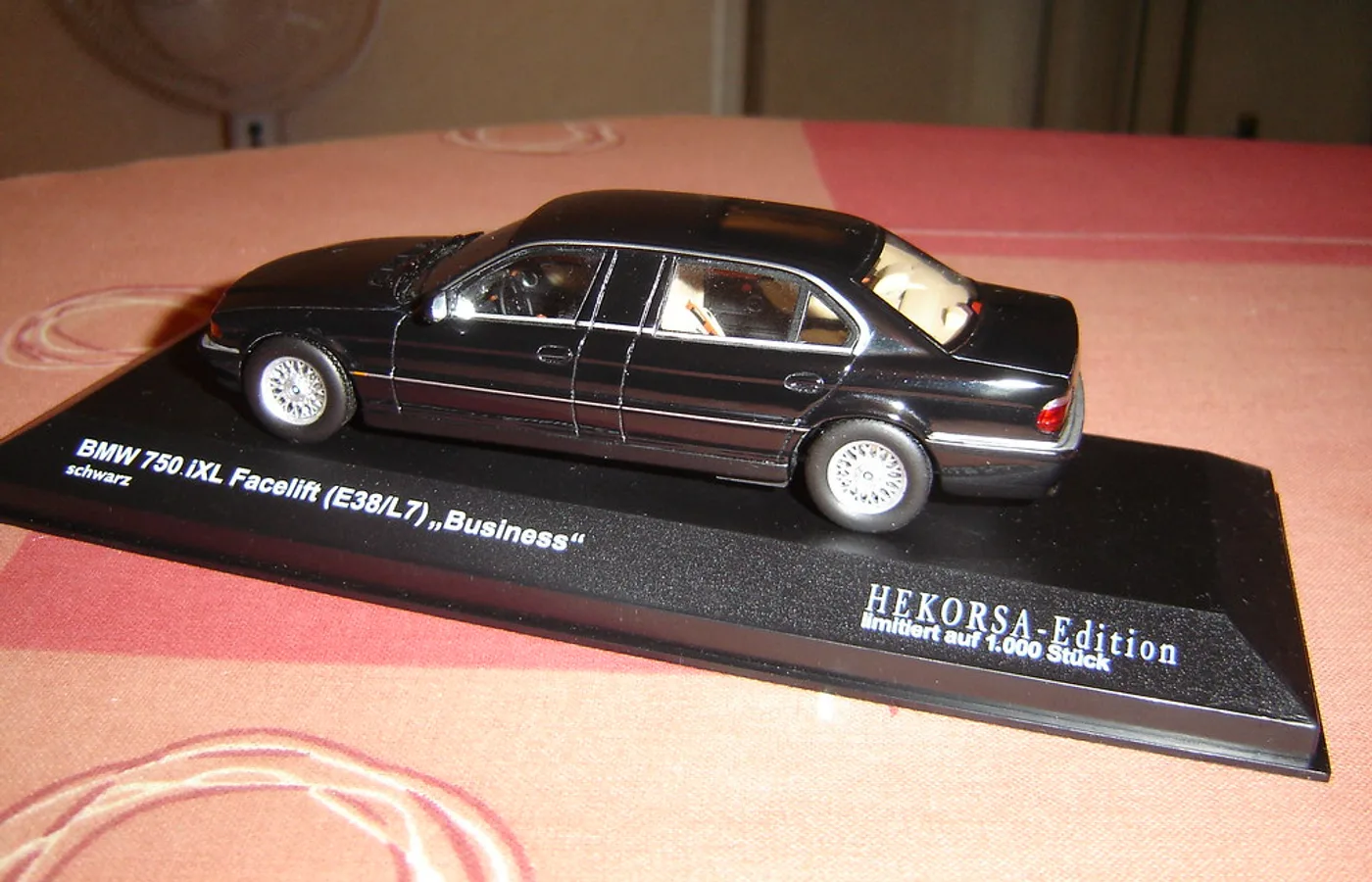 BMW L7, vue extérieure du modèle