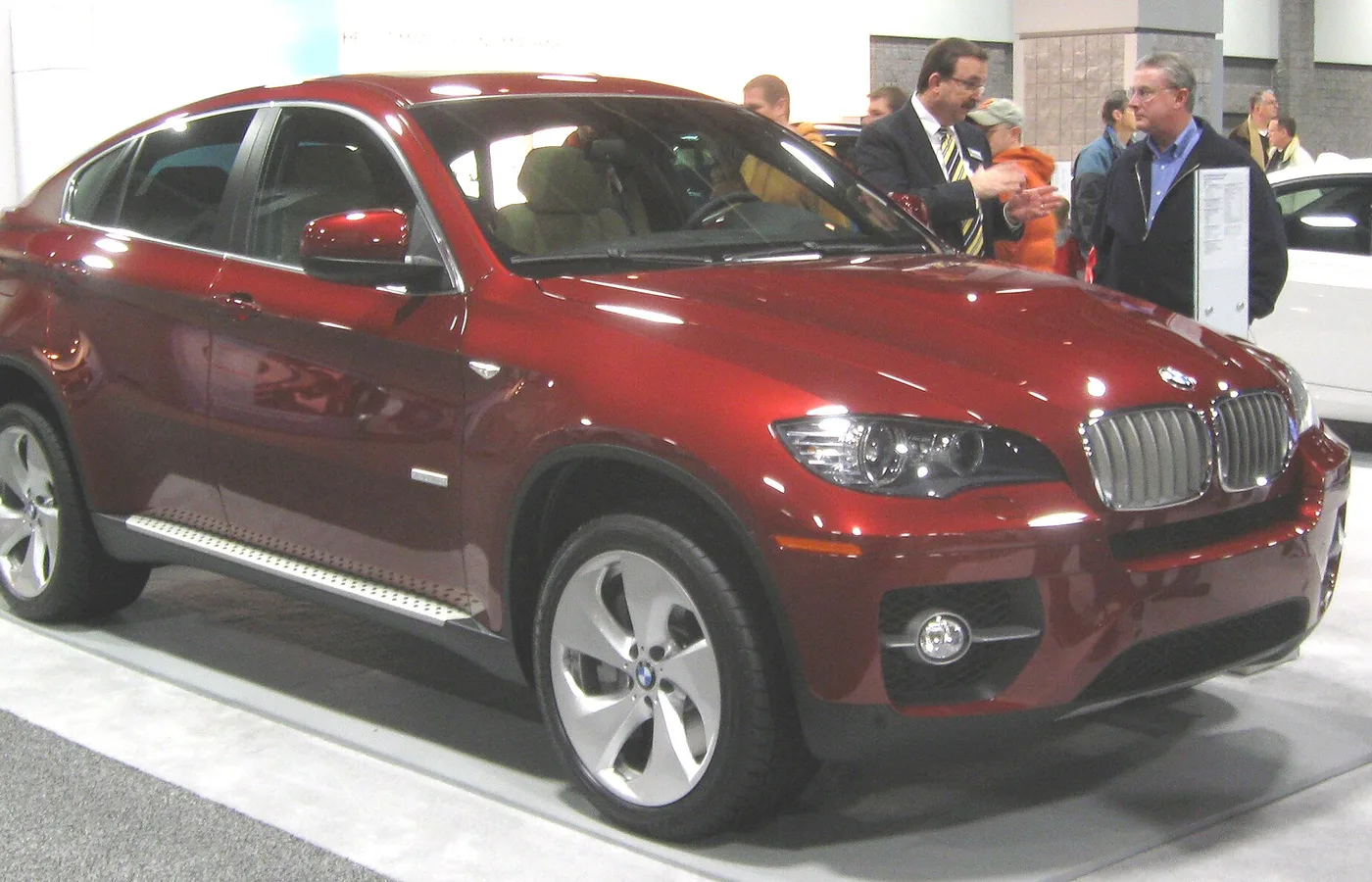 BMW X6 XDRIVE50I, vue extérieure du modèle ou d'une variante proche