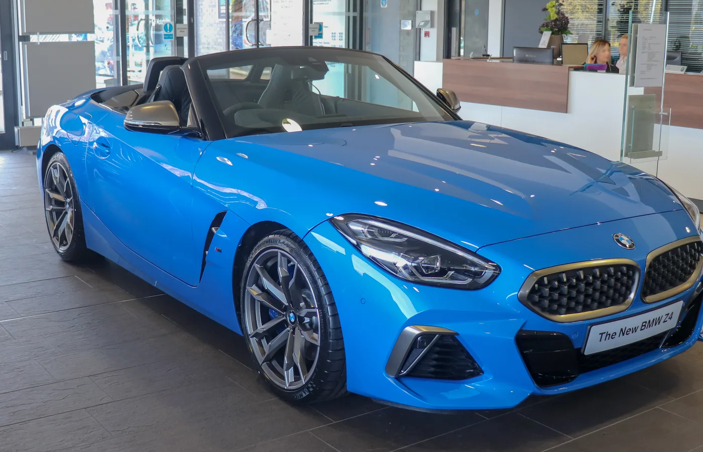 BMW Z8, vue extérieure du modèle ou d'une variante proche
