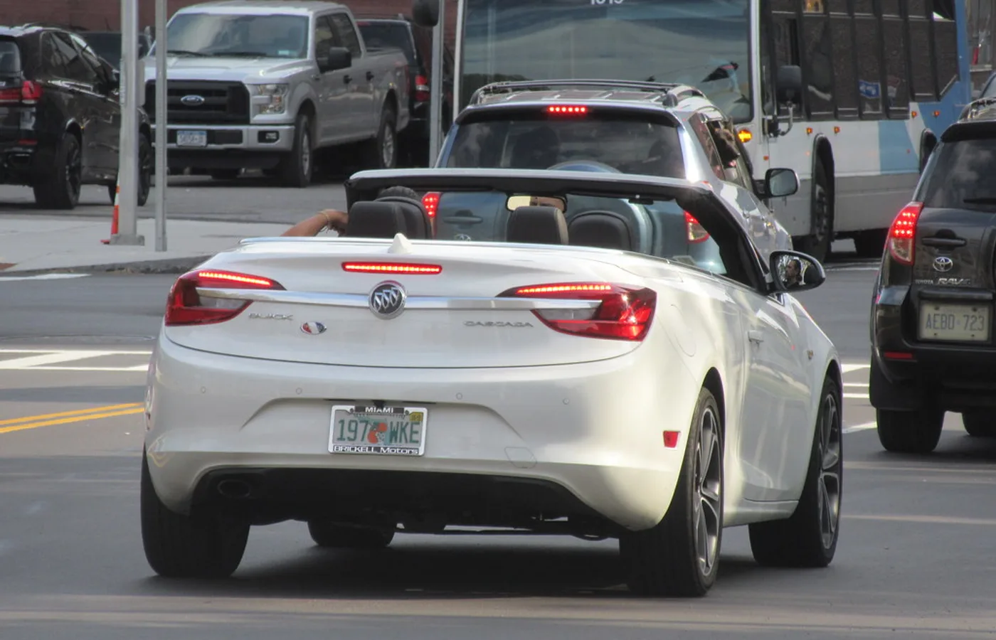 Buick Cascada, vue extérieure du modèle