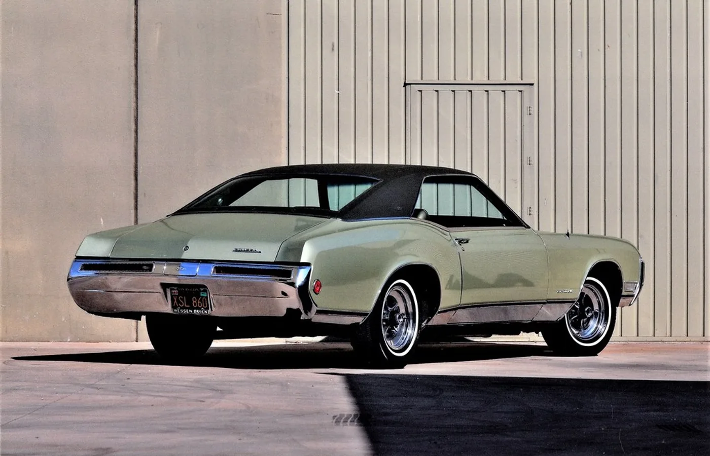 Buick Riviera, vue extérieure du modèle