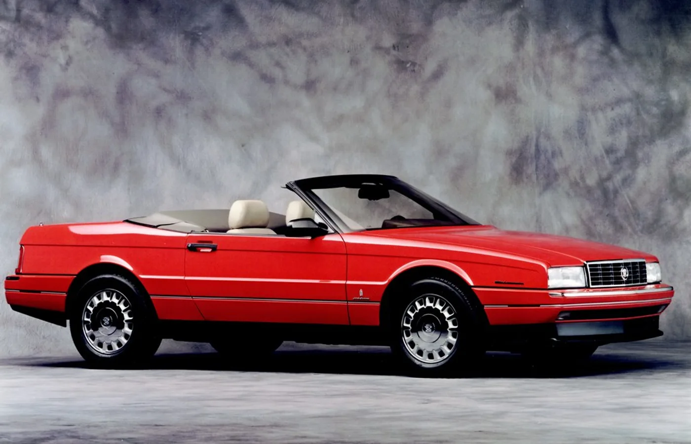 Cadillac Allante, vue extérieure du modèle
