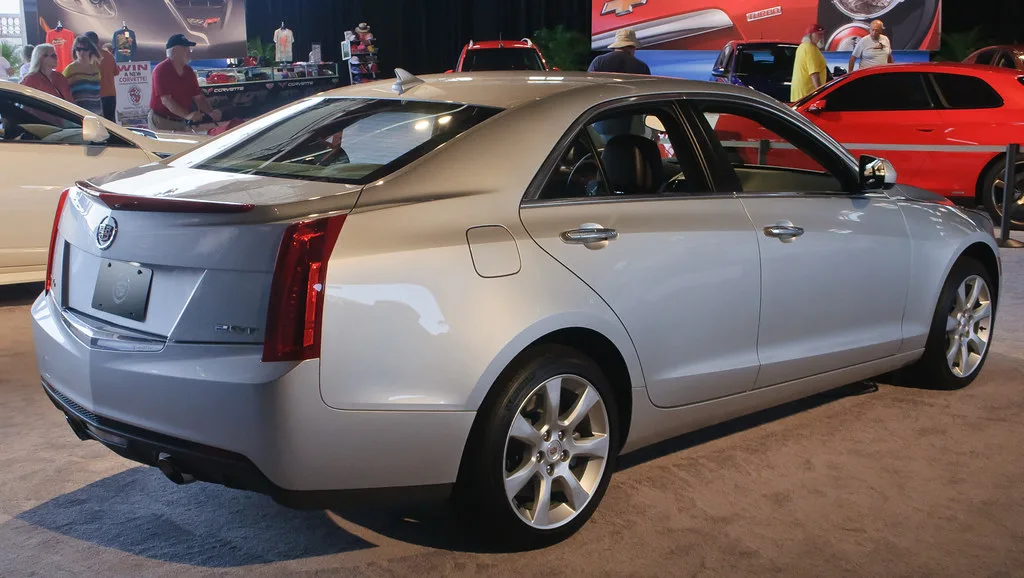 Cadillac ATS-V, vue extérieure du modèle ou d'une variante proche