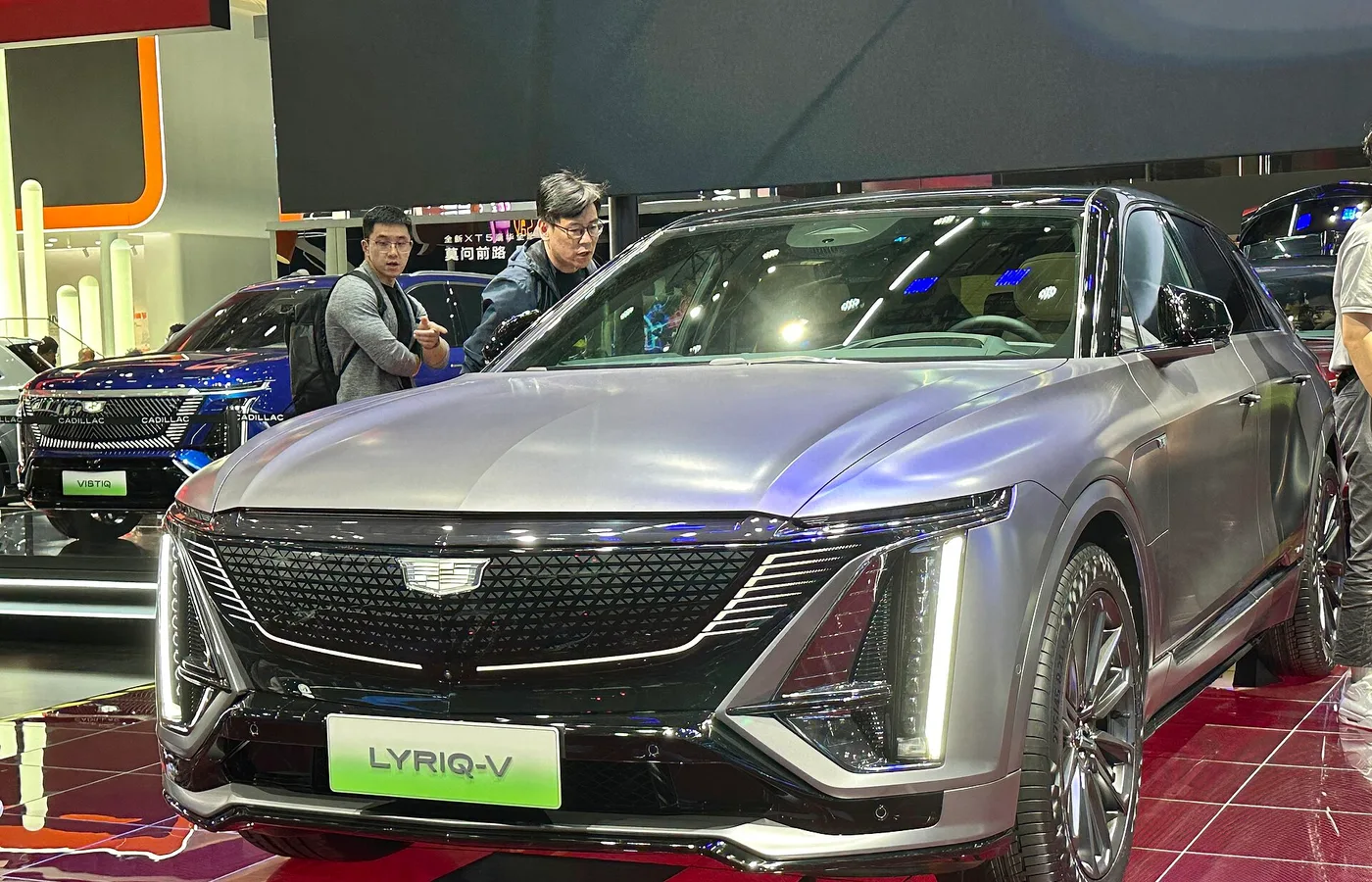 Cadillac LYRIQ-V, vue extérieure du modèle