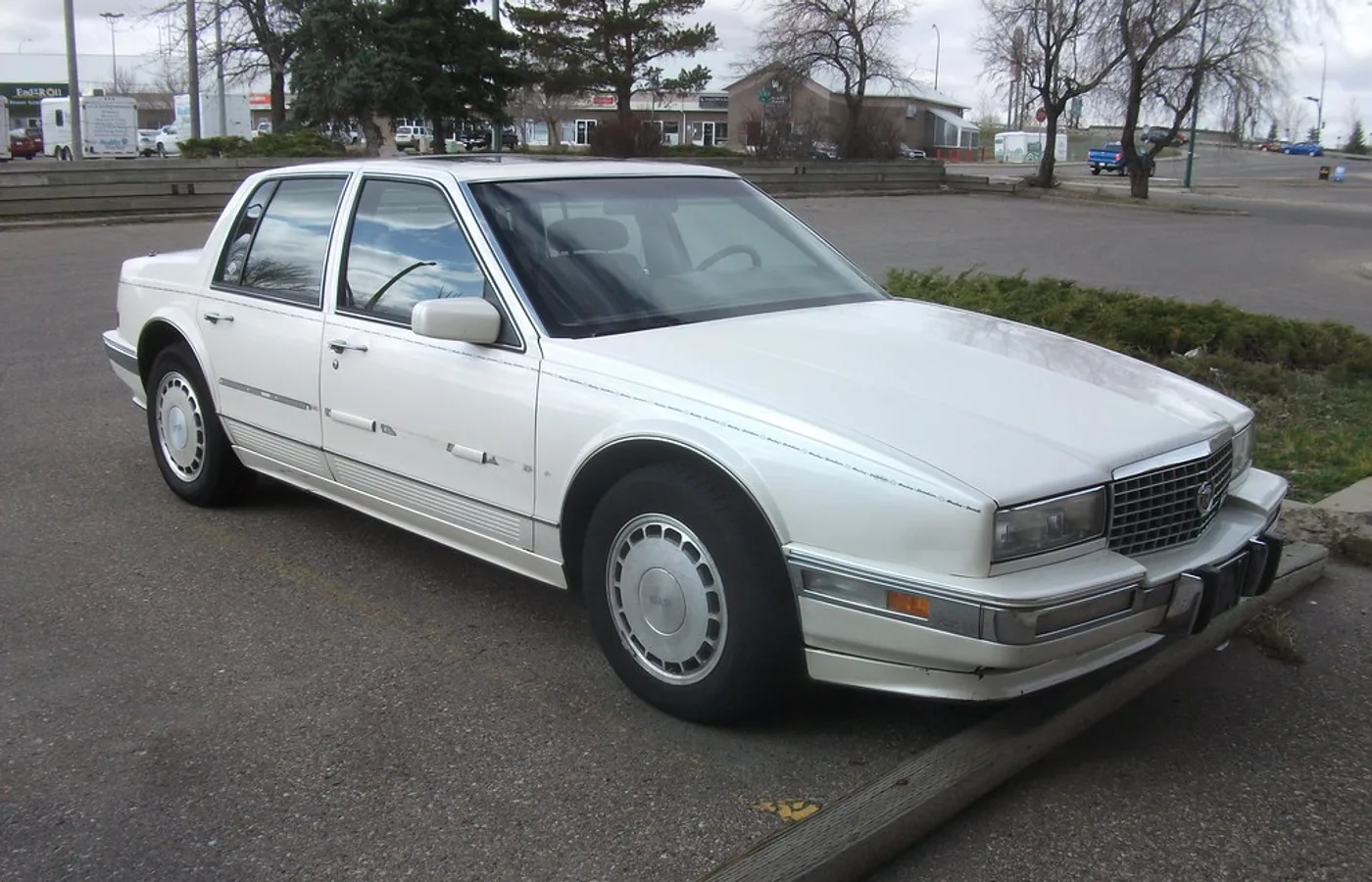 Cadillac STS, vue extérieure du modèle