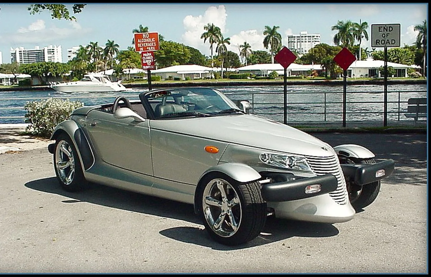 Chrysler Prowler, vue extérieure du modèle
