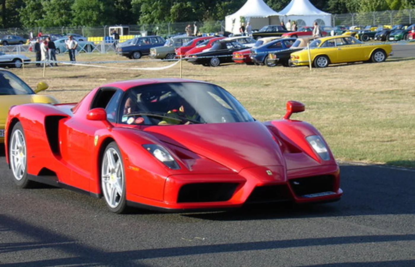 Ferrari Enzo, vue extérieure du modèle
