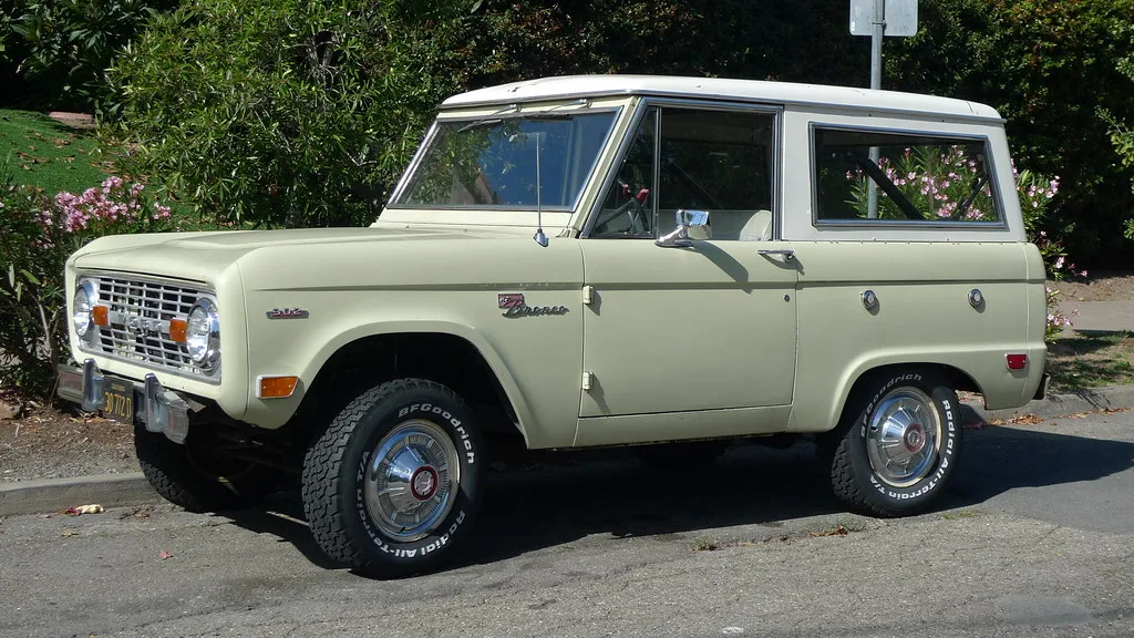 Ford Bronco II, vue extérieure du modèle ou d'une variante proche
