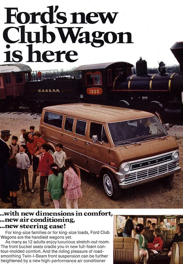 Ford CLUB WAGON, vue extérieure du modèle