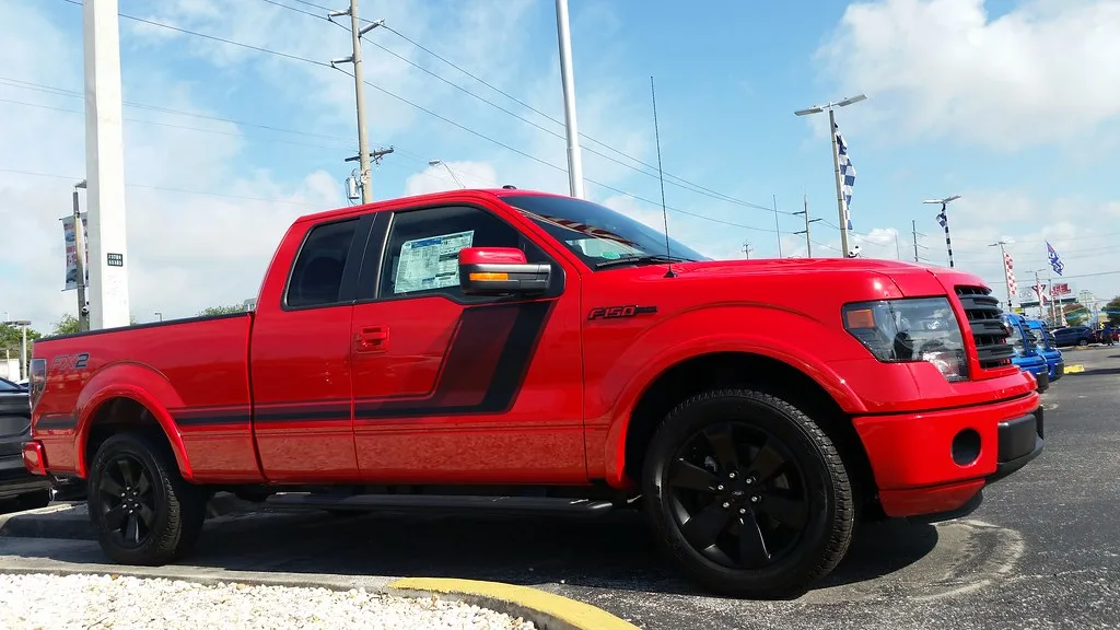 Ford F-150 SUPERCAB, vue extérieure du modèle