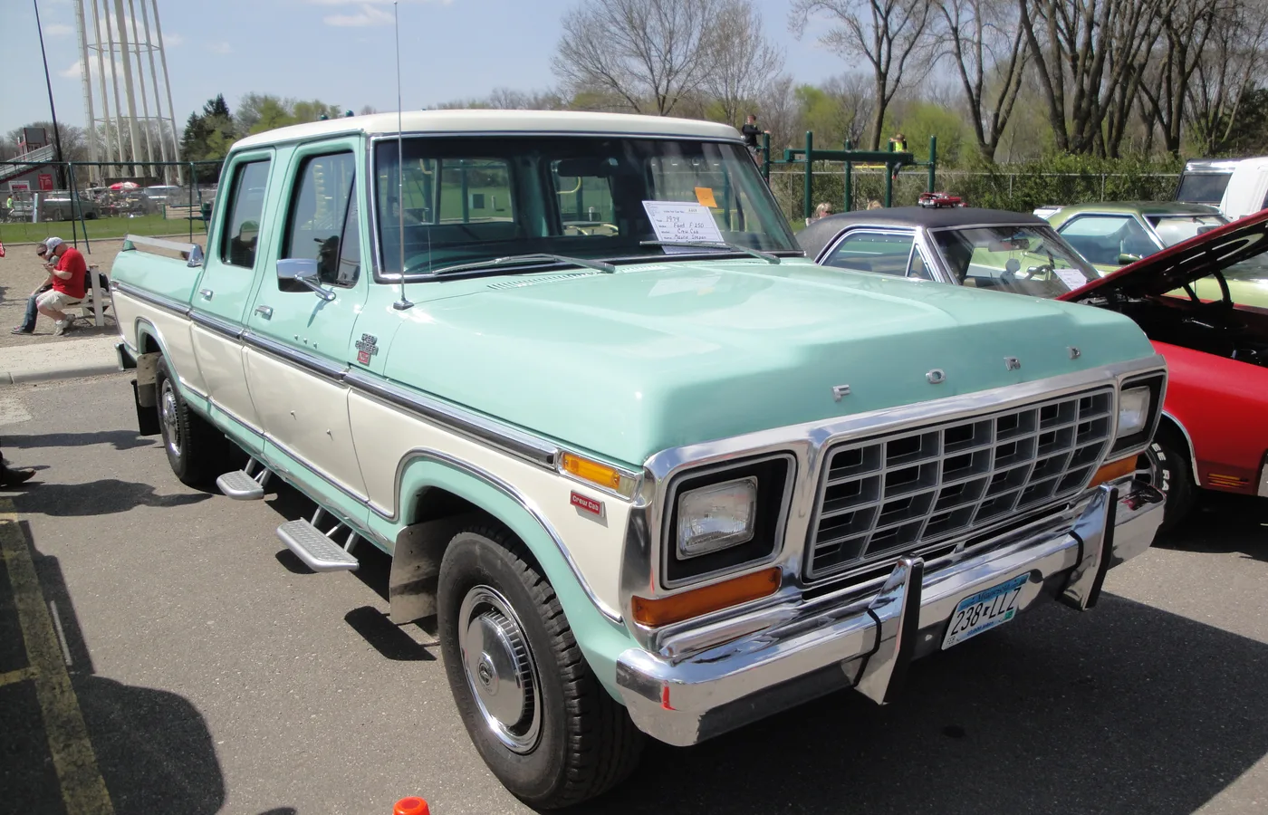 Ford F-250 (CREW CAB), vue extérieure du modèle