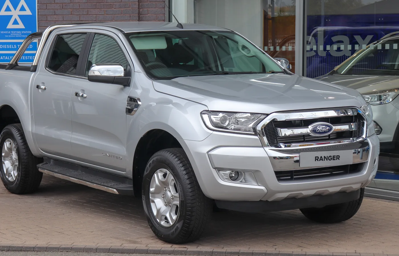 Ford RANGER SUPERCAB, vue extérieure du modèle ou d'une variante proche