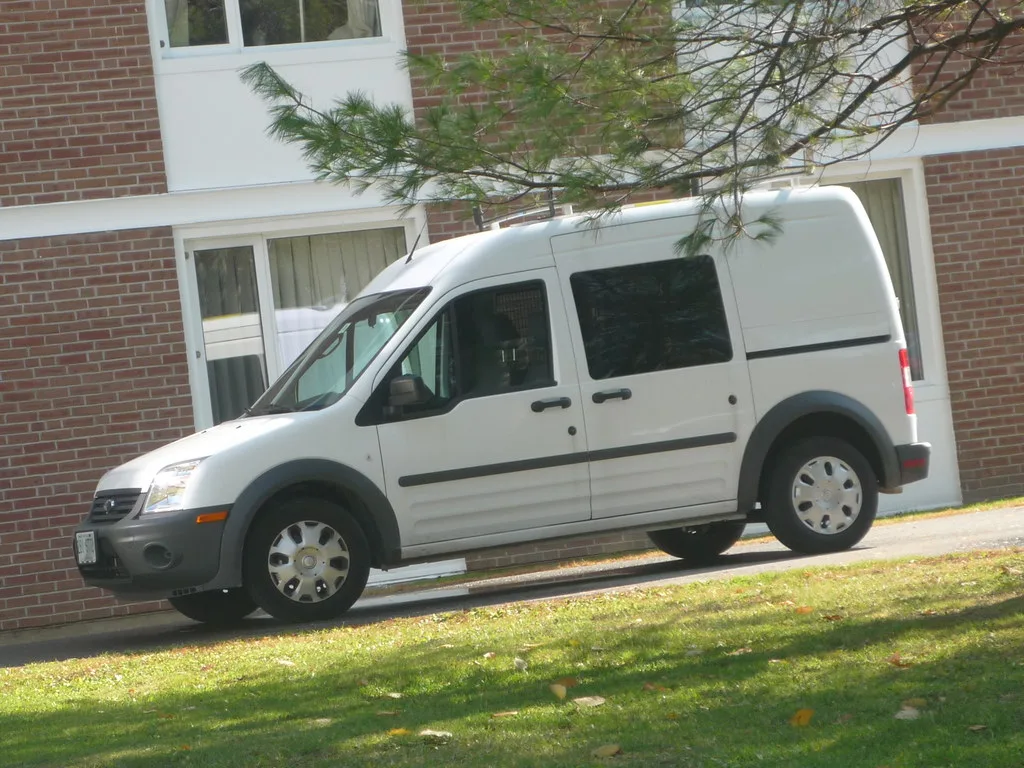 Ford TRANSIT CONNECT VAN, vue extérieure du modèle