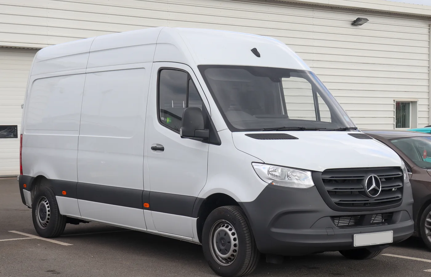 Freightliner SPRINTER 2500 CARGO VAN DIESEL, vue extérieure du modèle ou d'une variante proche