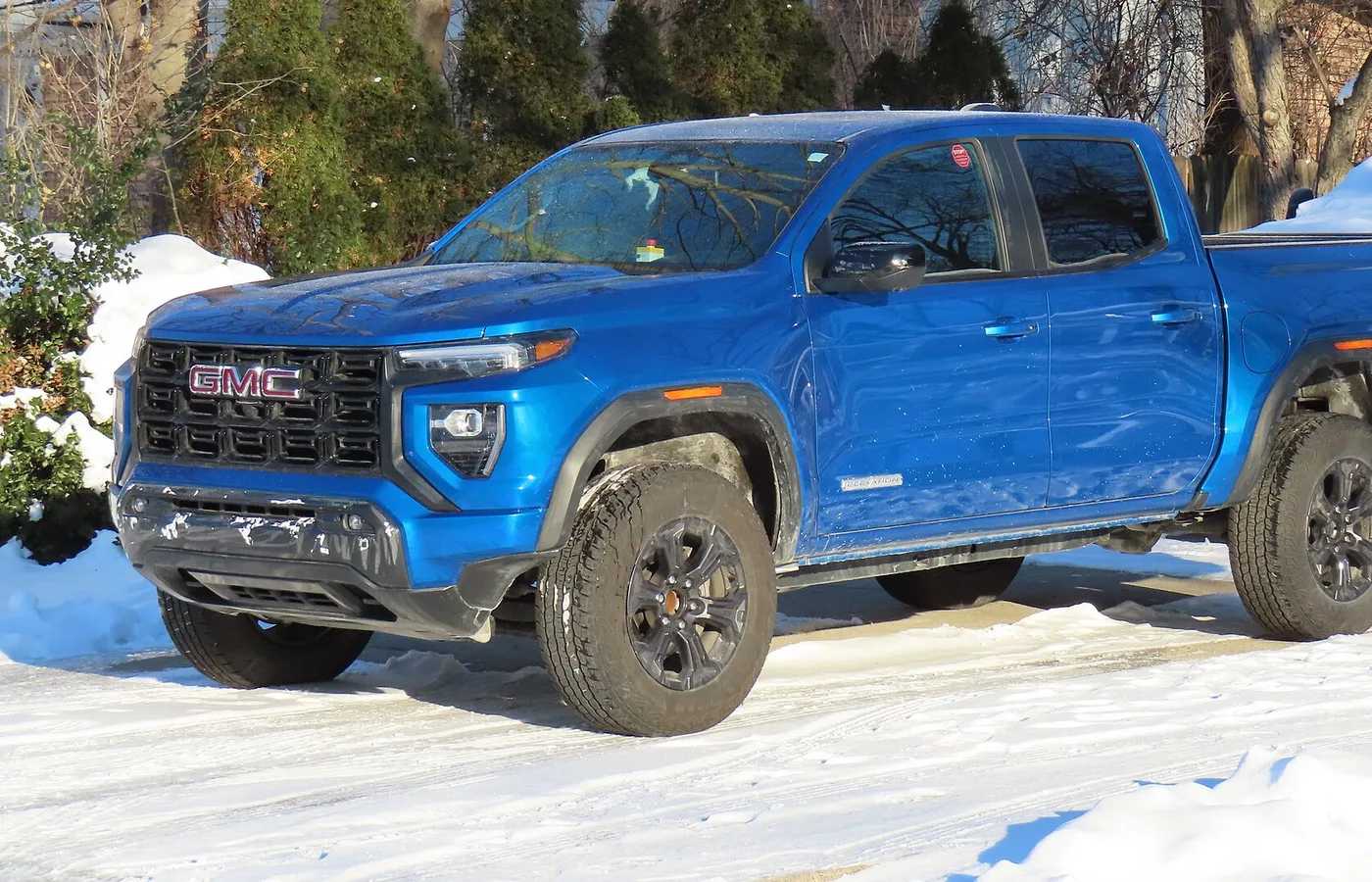 GMC CANYON EXTENDED CAB, vue extérieure du modèle ou d'une variante proche