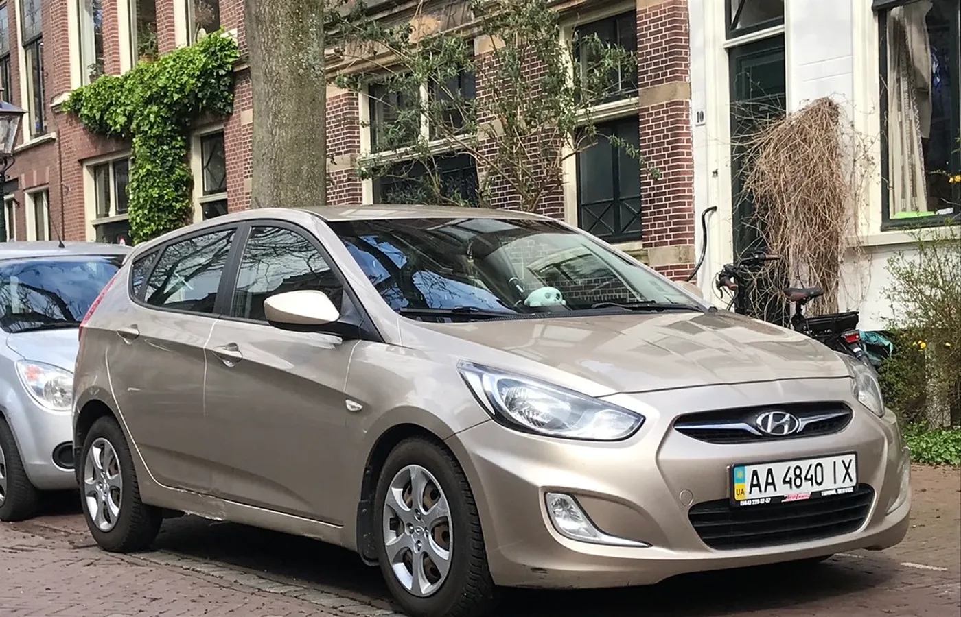 Hyundai ACCENT HATCHBACK, vue extérieure du modèle