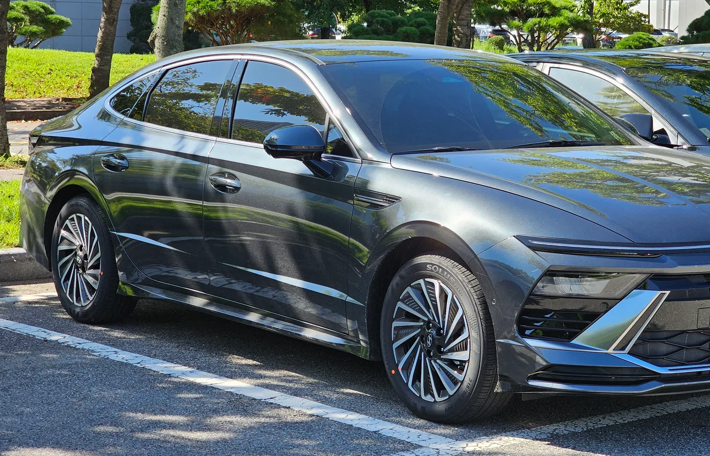 Hyundai SONATA HEV, vue extérieure du modèle