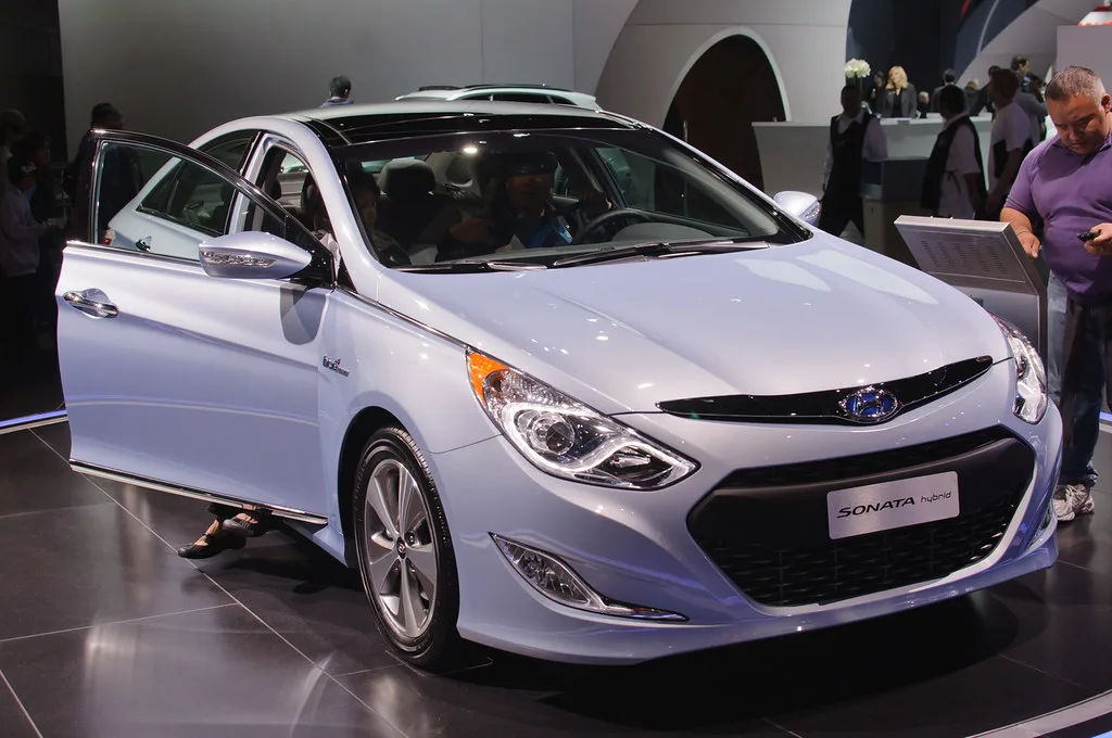Hyundai SONATA HYBRID, vue extérieure du modèle