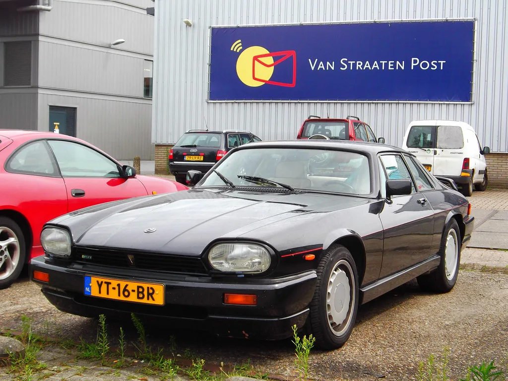 Jaguar XJR, vue extérieure du modèle