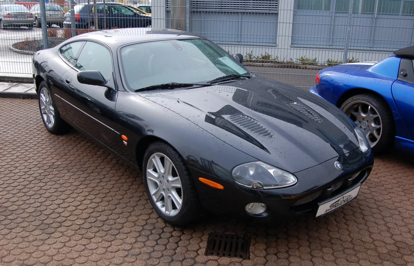 Jaguar XKR, vue extérieure du modèle