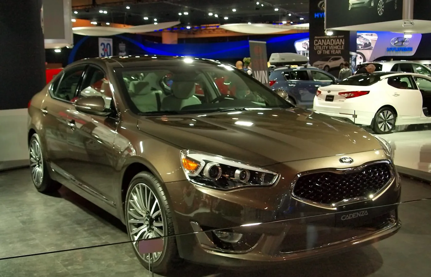Kia Cadenza, vue extérieure du modèle