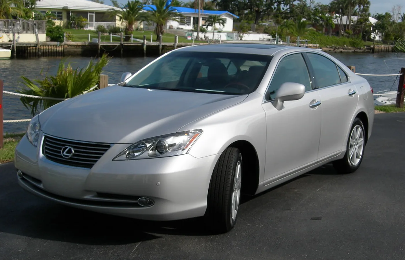 Lexus ES, vue extérieure du modèle