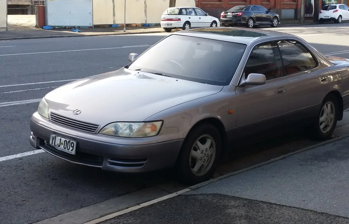 Lexus ES300, vue extérieure du modèle
