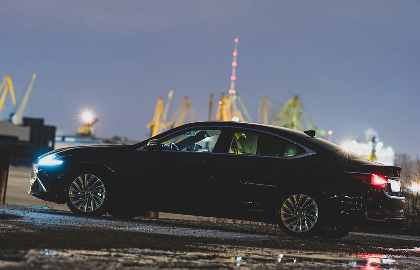 Lexus ES300H, vue extérieure du modèle