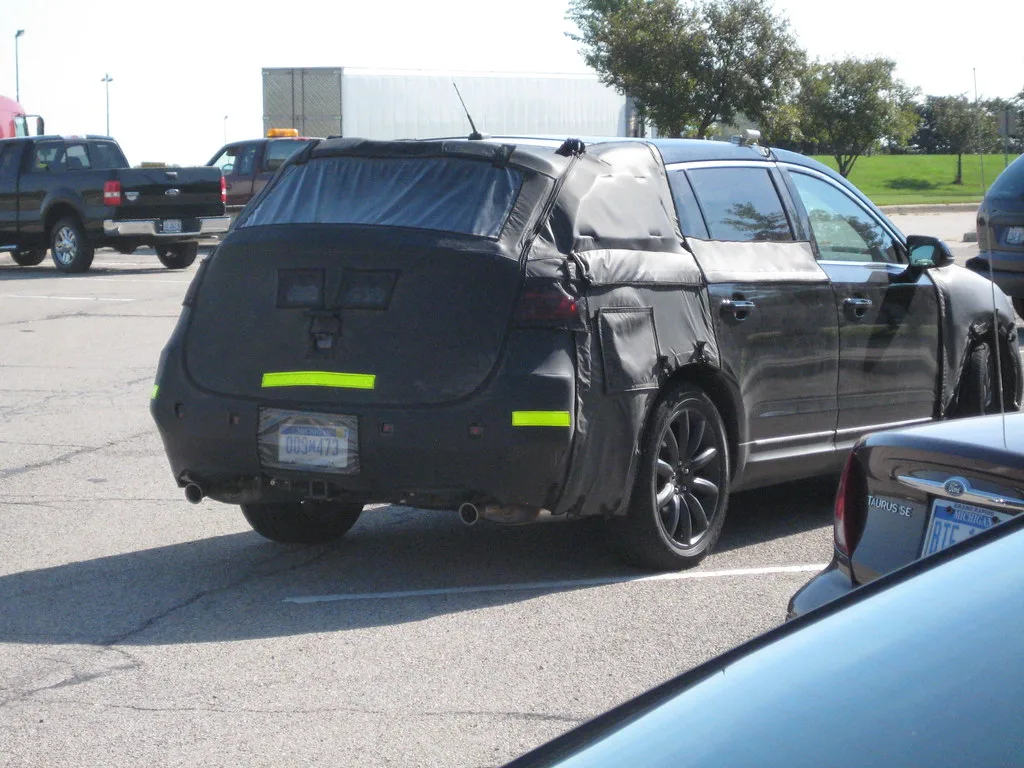 Lincoln MKT, vue extérieure du modèle