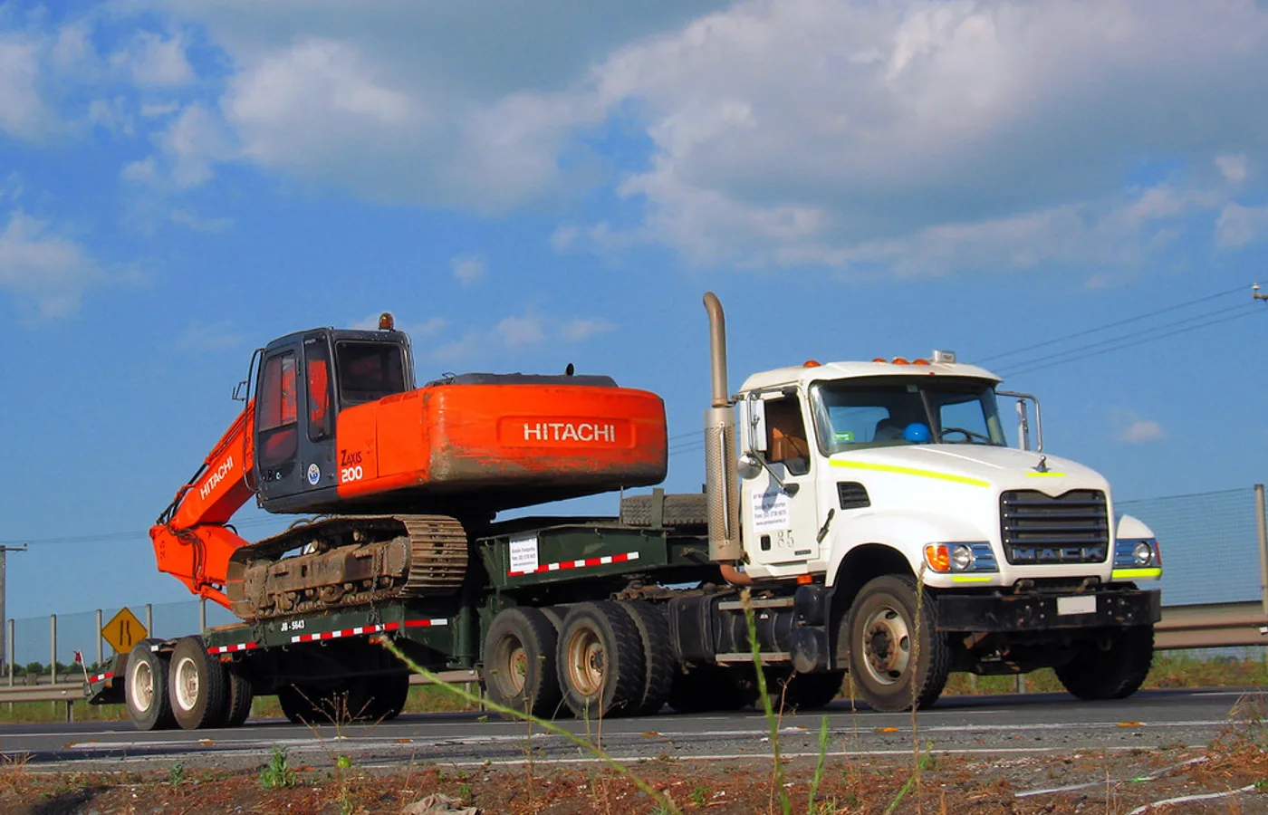 Mack CV (Granite), vue extérieure du modèle