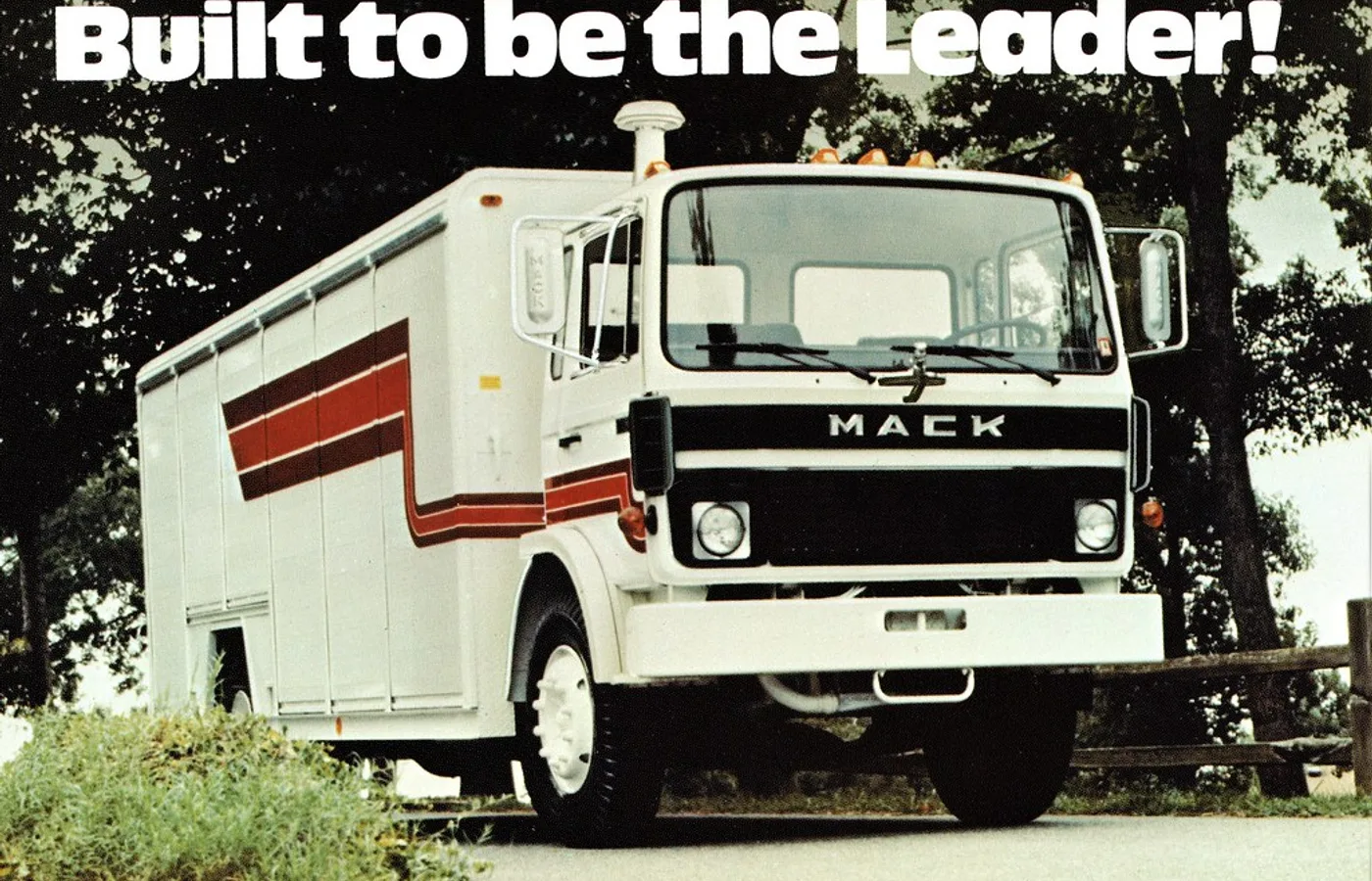 Mack MS, vue extérieure du modèle