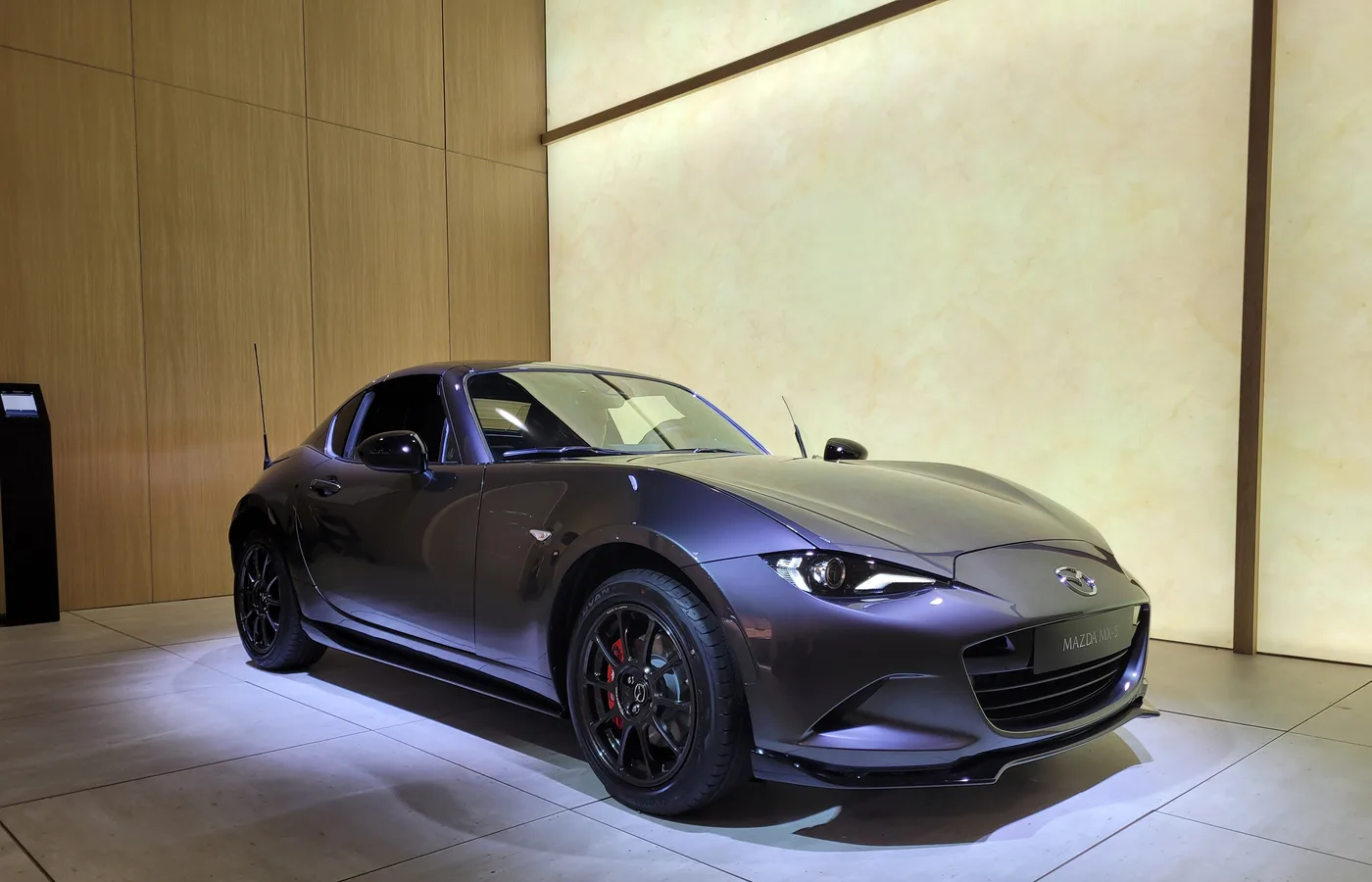 Mazda MX-5, vue extérieure du modèle