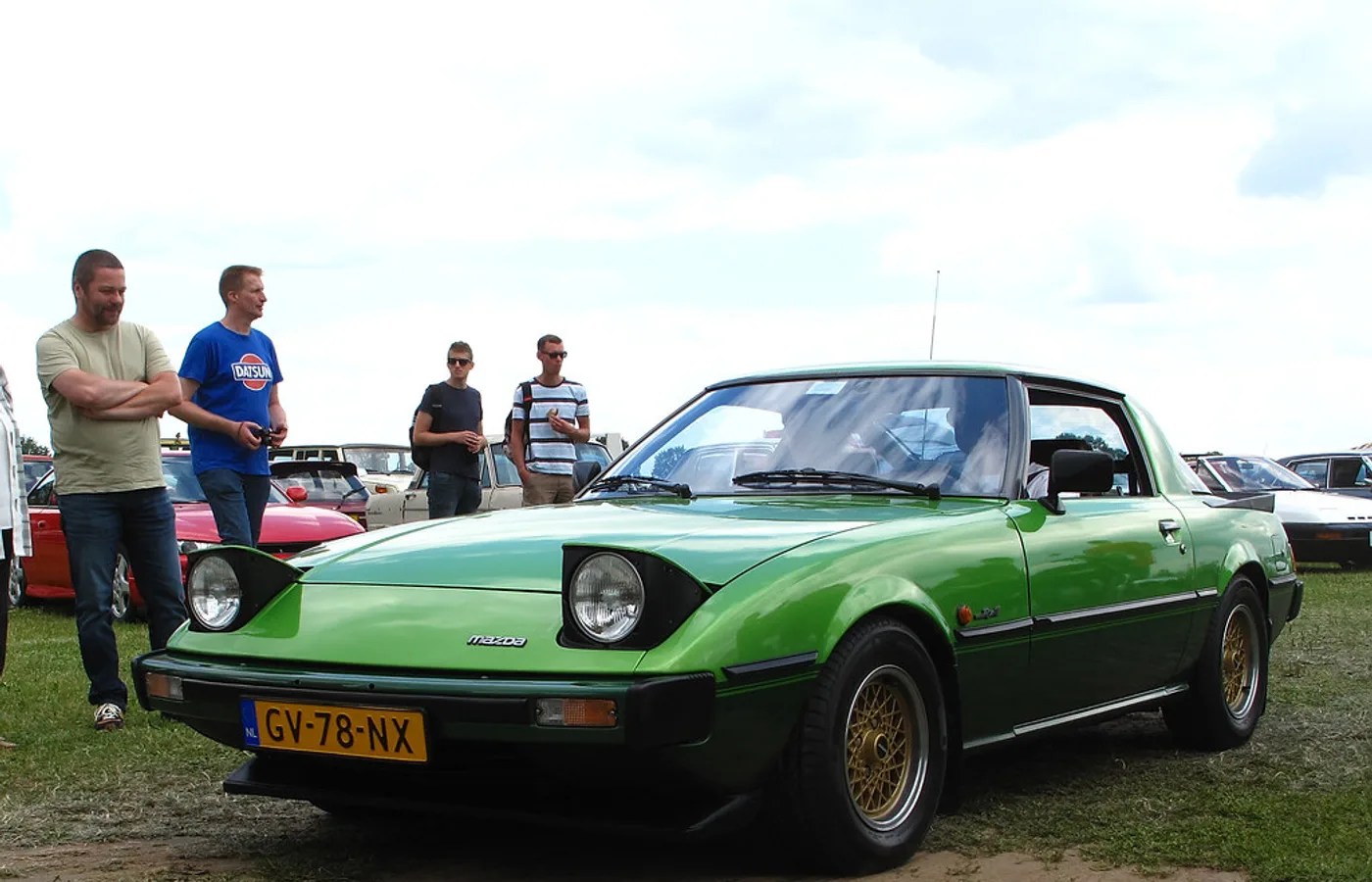 Mazda RX-7, vue extérieure du modèle