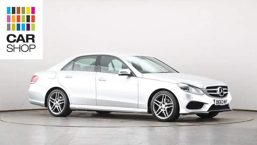 Mercedes-Benz E-CLASS HYBRID, vue extérieure du modèle