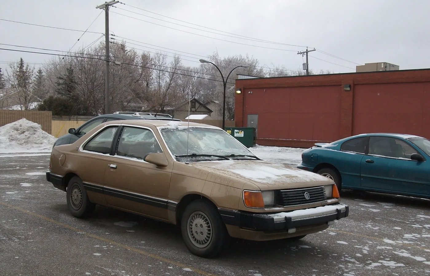 Mercury Topaz, vue extérieure du modèle
