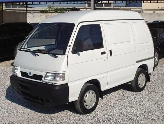 Piaggio Porter, vue extérieure du modèle