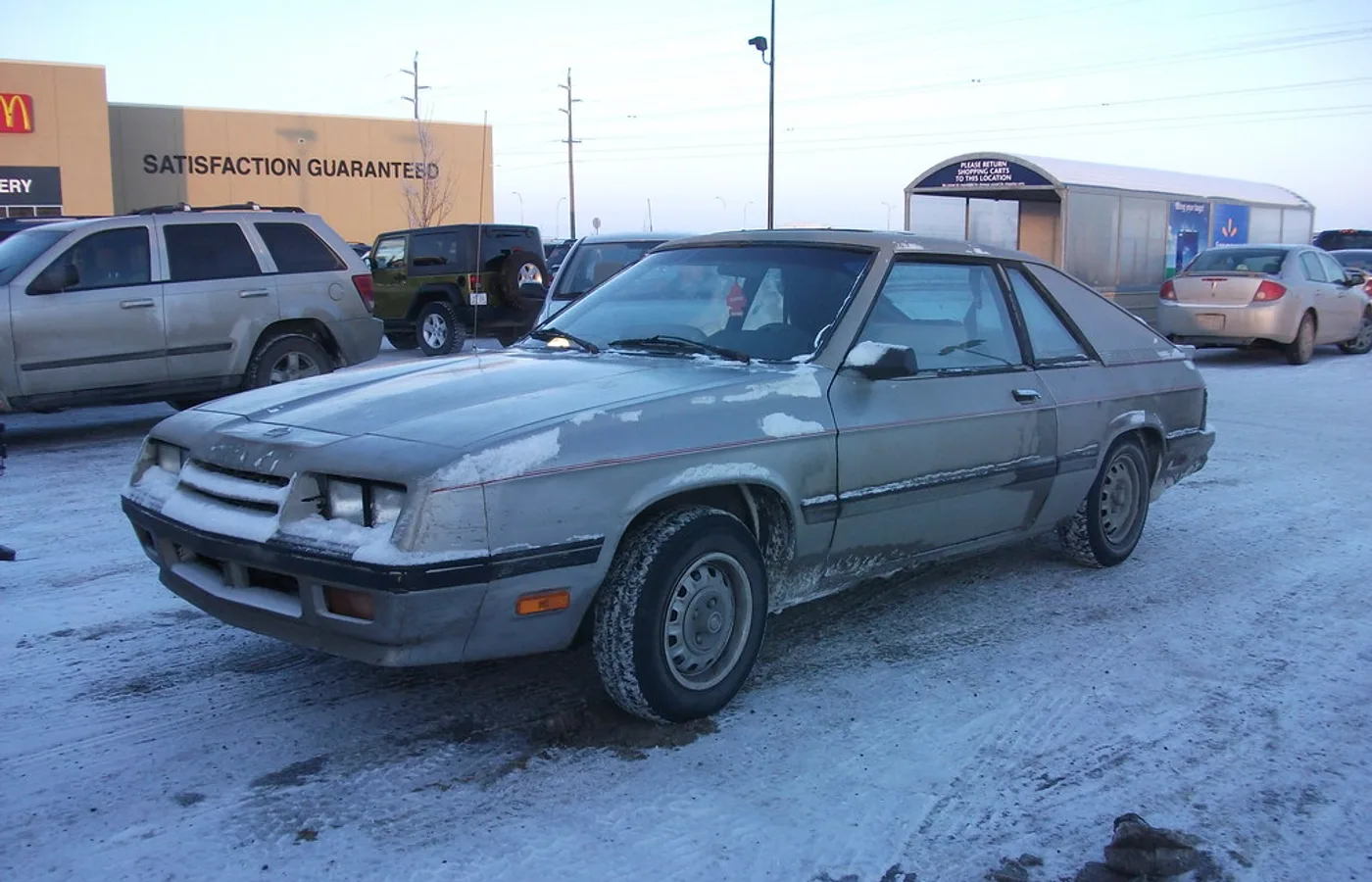 Plymouth TURISMO, vue extérieure du modèle