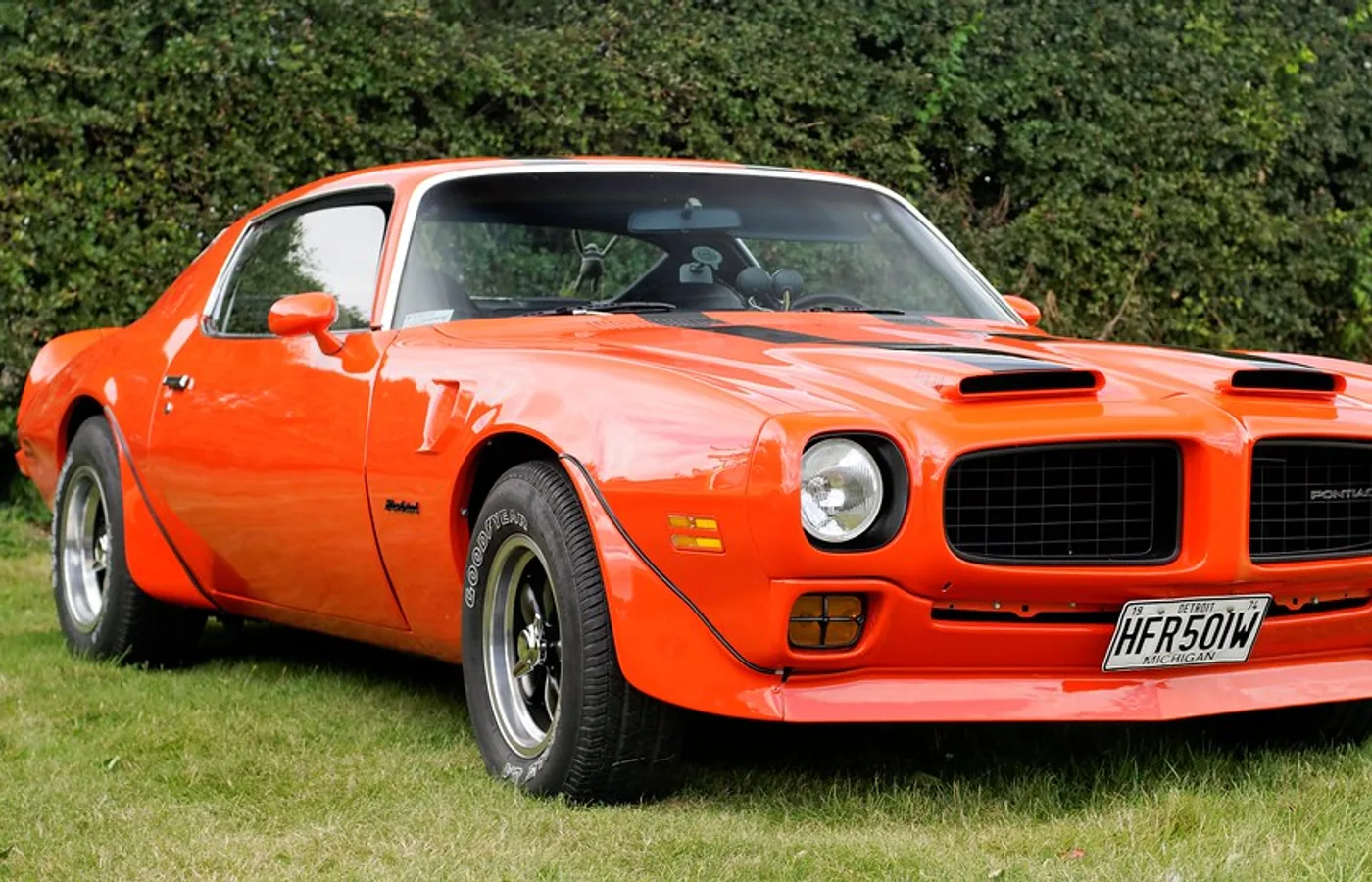 Pontiac Firebird, vue extérieure du modèle