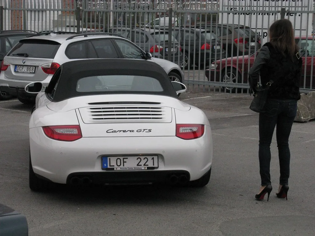 Porsche 911 CARRERA GTS CABRIOLET, vue extérieure du modèle