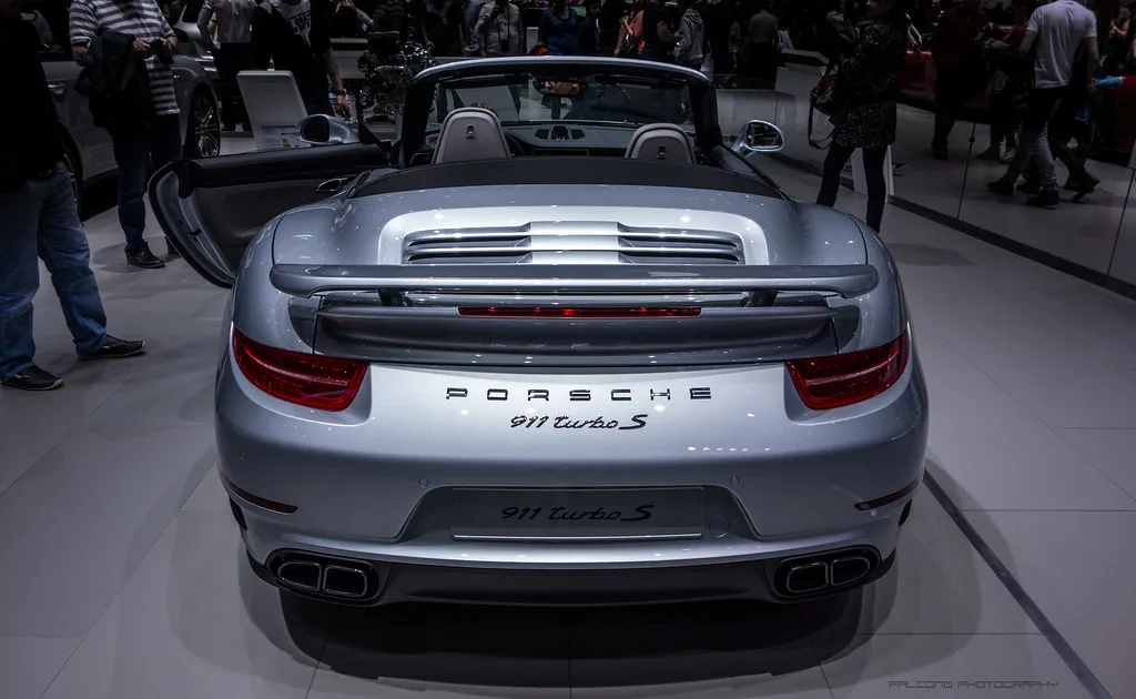 Porsche 911 TURBO S, vue extérieure du modèle ou d'une variante proche