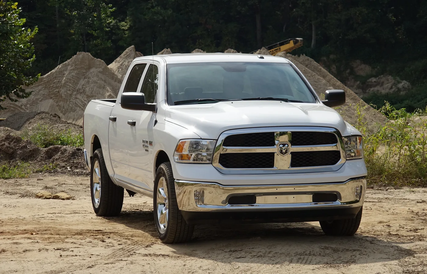 RAM 1500 CLASSIC CREW CAB, vue extérieure du modèle ou d'une variante proche