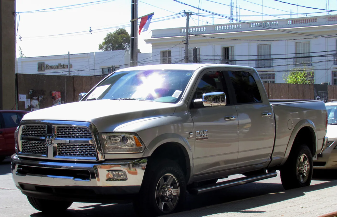 RAM 2500 CREW CAB, vue extérieure du modèle
