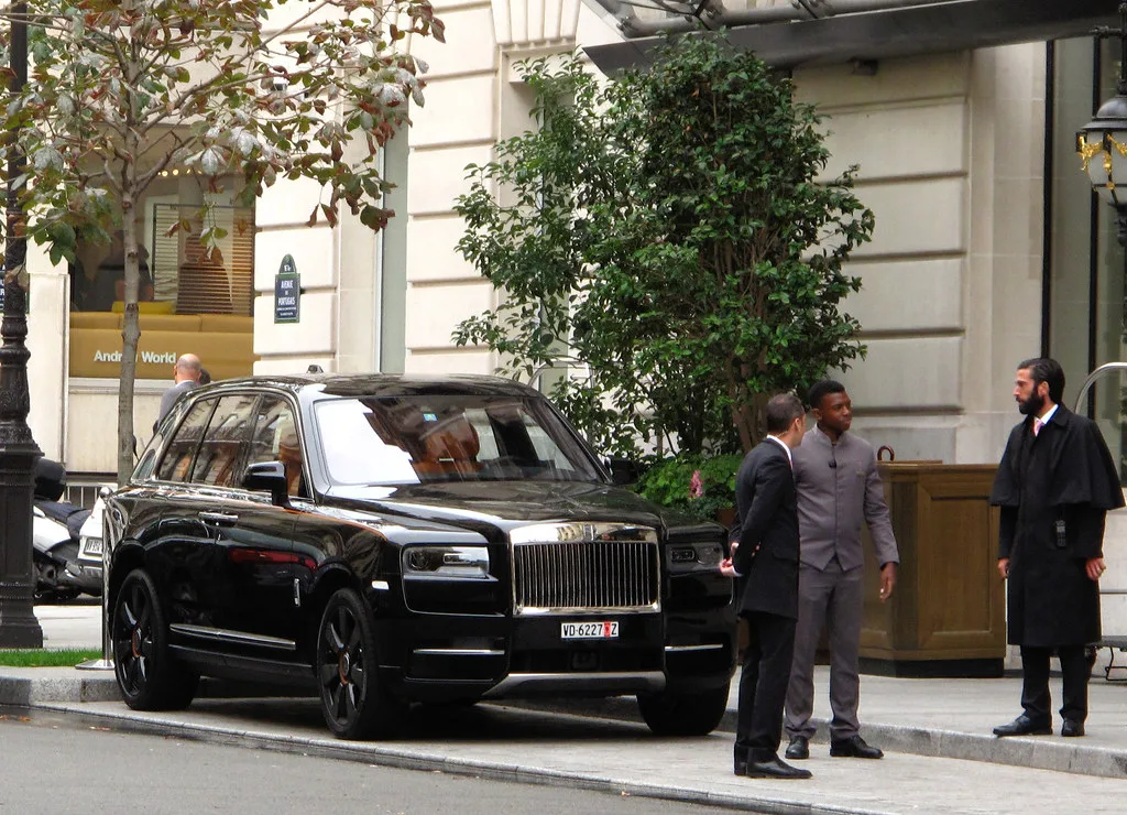 Rolls Royc CULLINAN, vue extérieure du modèle ou d'une variante proche