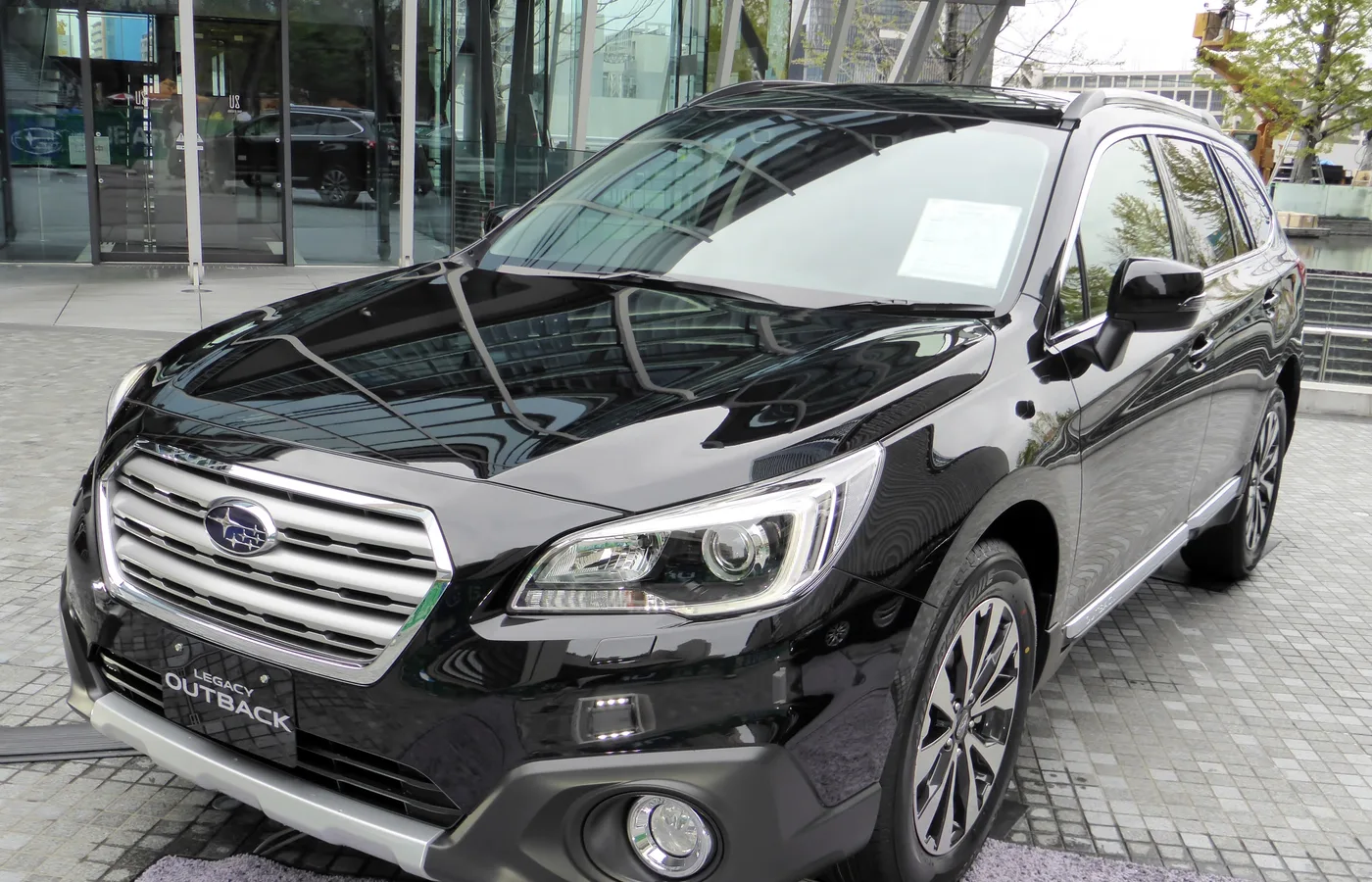 Subaru Legacy, vue extérieure du modèle
