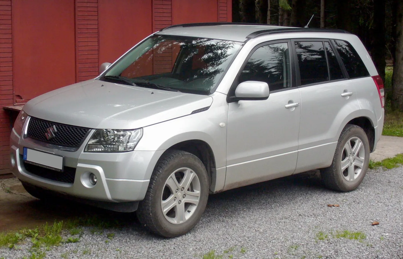 Suzuki XL7, vue extérieure du modèle ou d'une variante proche