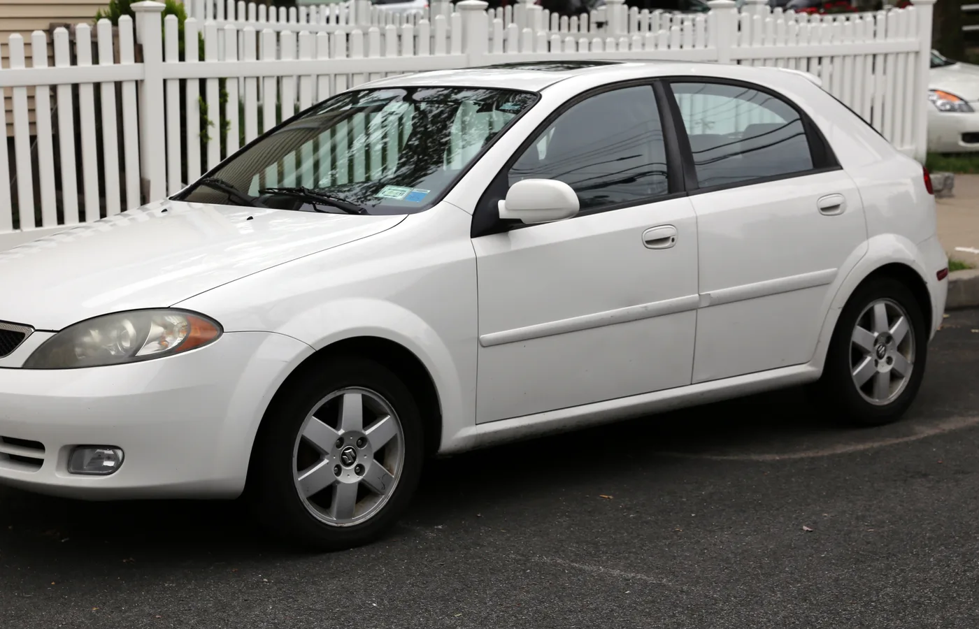 Suzuki Reno, vue extérieure du modèle