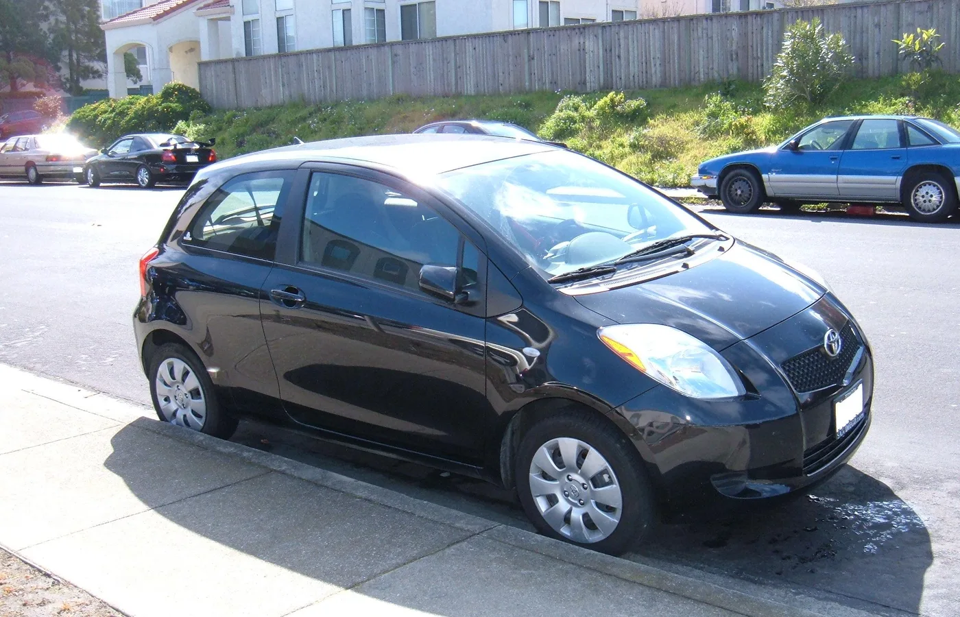 Toyota YARIS LIFTBACK, vue extérieure du modèle